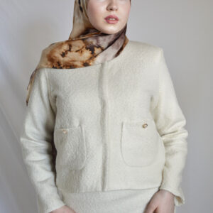 ensemble Blanc with Scarf